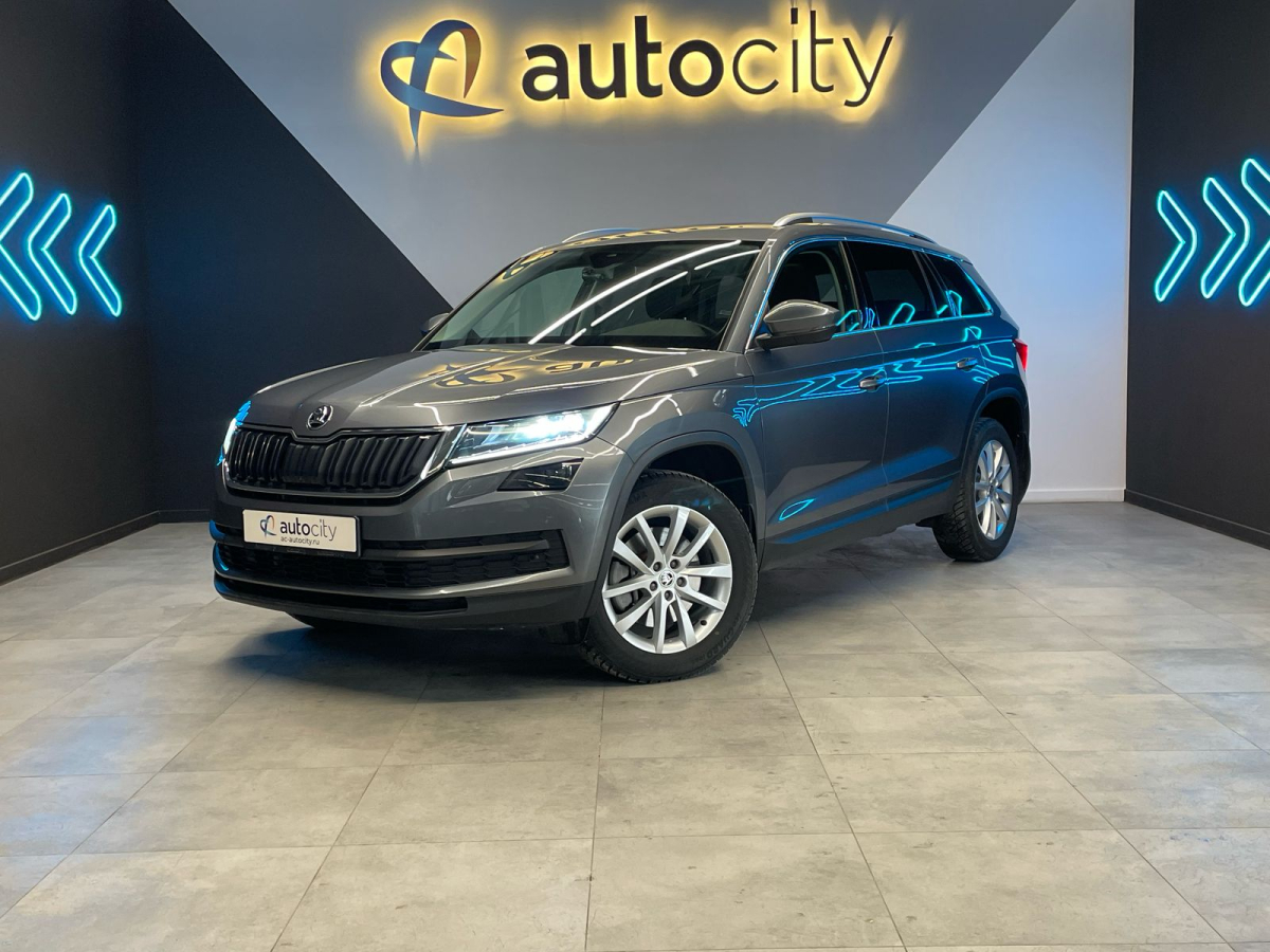 Авто Skoda KODIAQ 2019 с пробегом 57 000 км, Новосибирск